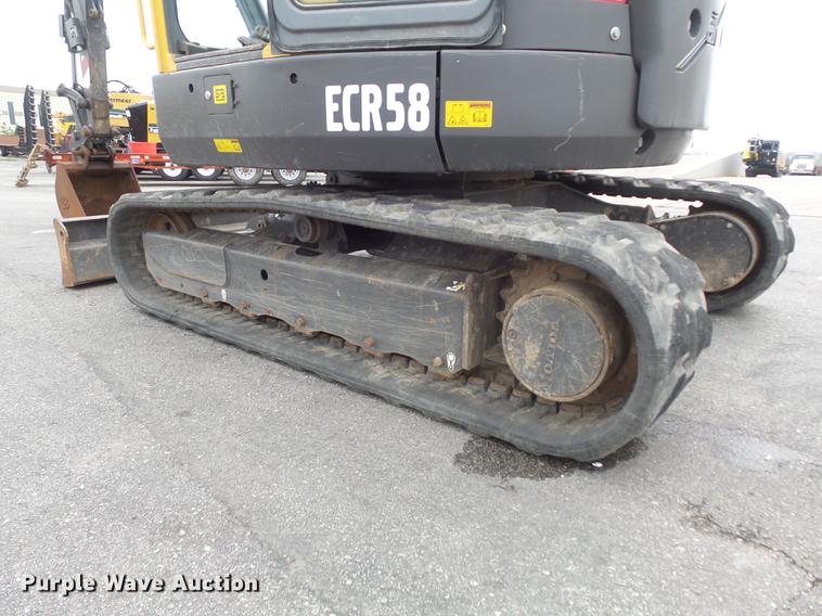 image for item DC7337 2013 Volvo ECR58 mini excavator