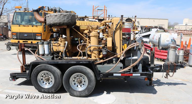 image for item DC7583 1997 Flow International Hydro Blaster Husky S-200 pressure washer