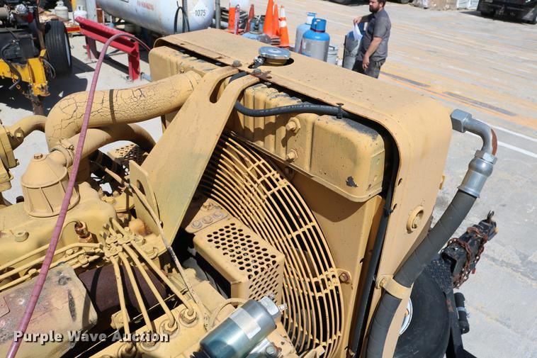 image for item DC7583 1997 Flow International Hydro Blaster Husky S-200 pressure washer