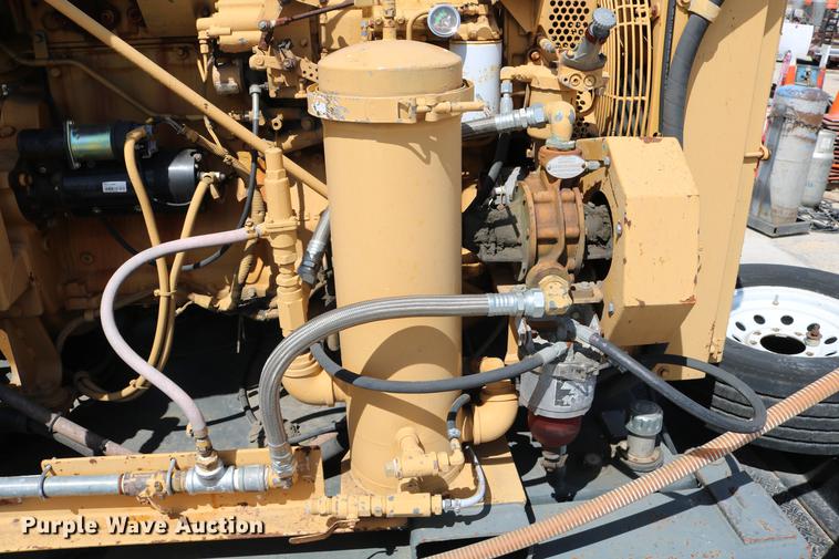 image for item DC7583 1997 Flow International Hydro Blaster Husky S-200 pressure washer