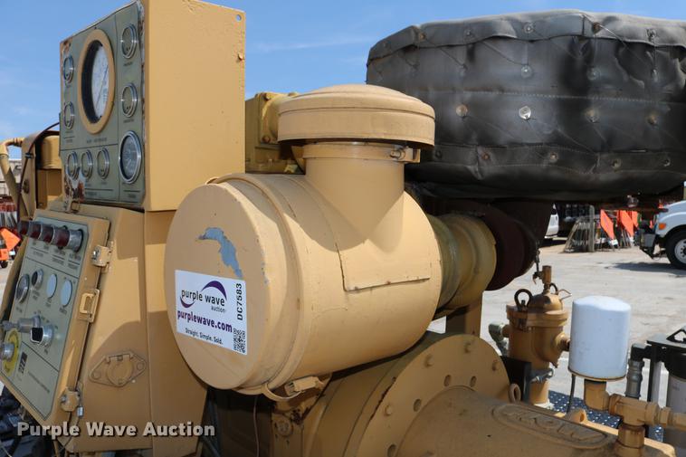 image for item DC7583 1997 Flow International Hydro Blaster Husky S-200 pressure washer