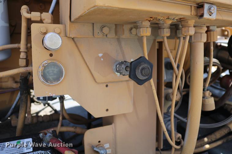 image for item DC7583 1997 Flow International Hydro Blaster Husky S-200 pressure washer