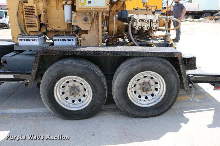 image for item DC7583 1997 Flow International Hydro Blaster Husky S-200 pressure washer