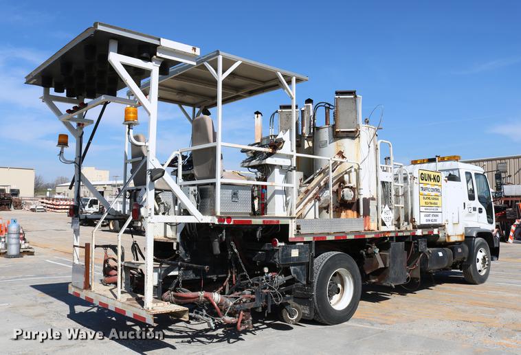 image for item DC7584 2002 GMC F7B042 paint striper truck