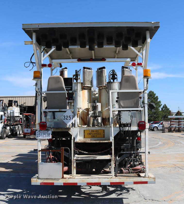 image for item DC7584 2002 GMC F7B042 paint striper truck