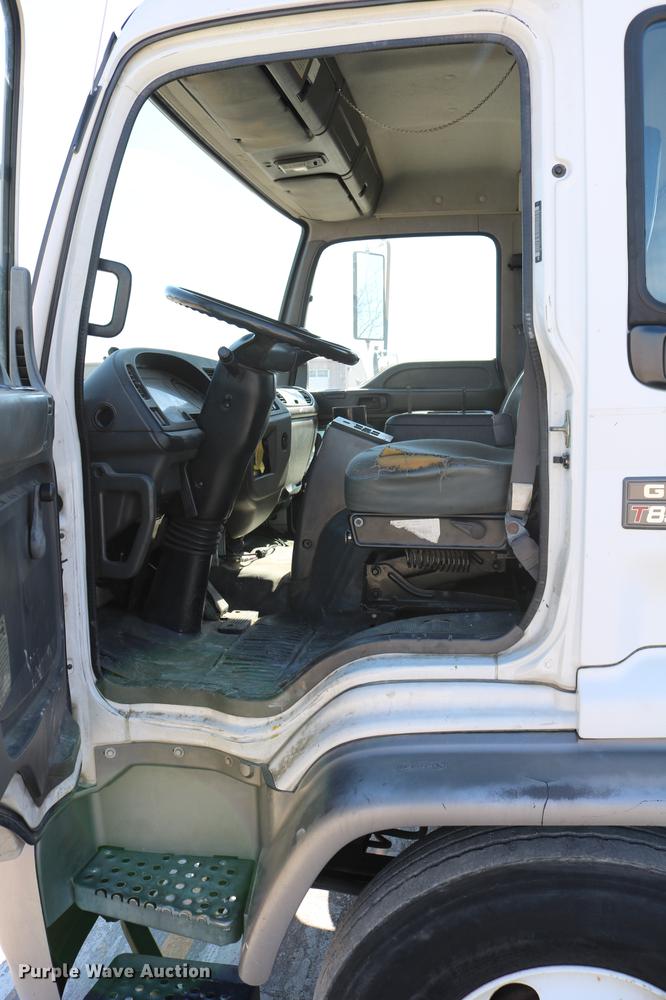 image for item DC7584 2002 GMC F7B042 paint striper truck