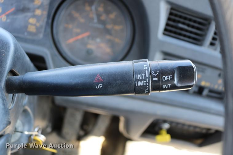 image for item DC7584 2002 GMC F7B042 paint striper truck