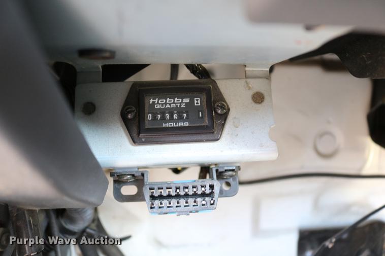 image for item DC7584 2002 GMC F7B042 paint striper truck