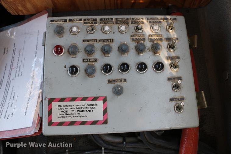 image for item DC7584 2002 GMC F7B042 paint striper truck