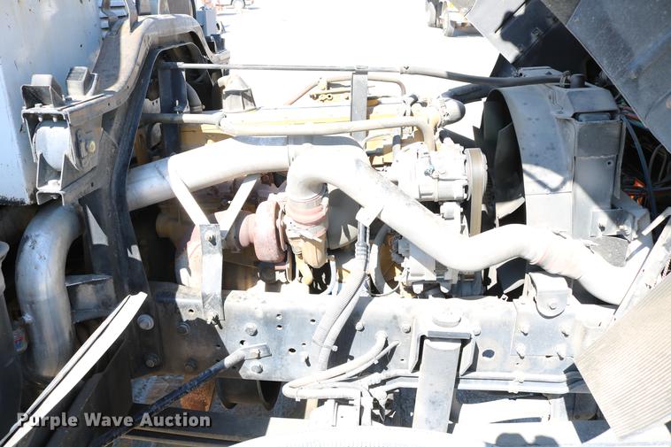 image for item DC7584 2002 GMC F7B042 paint striper truck