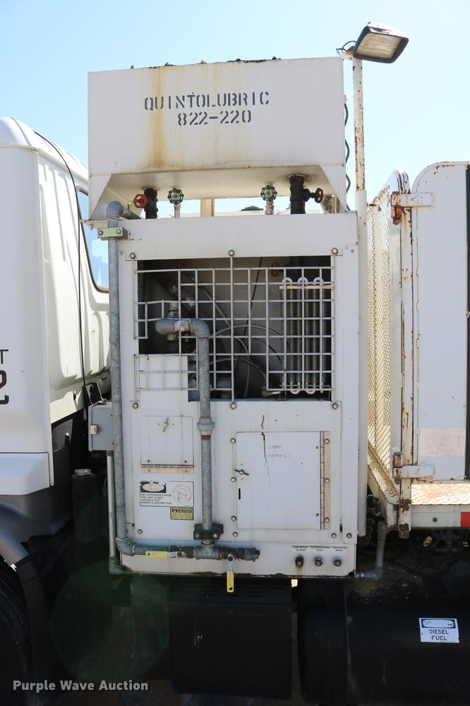 image for item DC7584 2002 GMC F7B042 paint striper truck