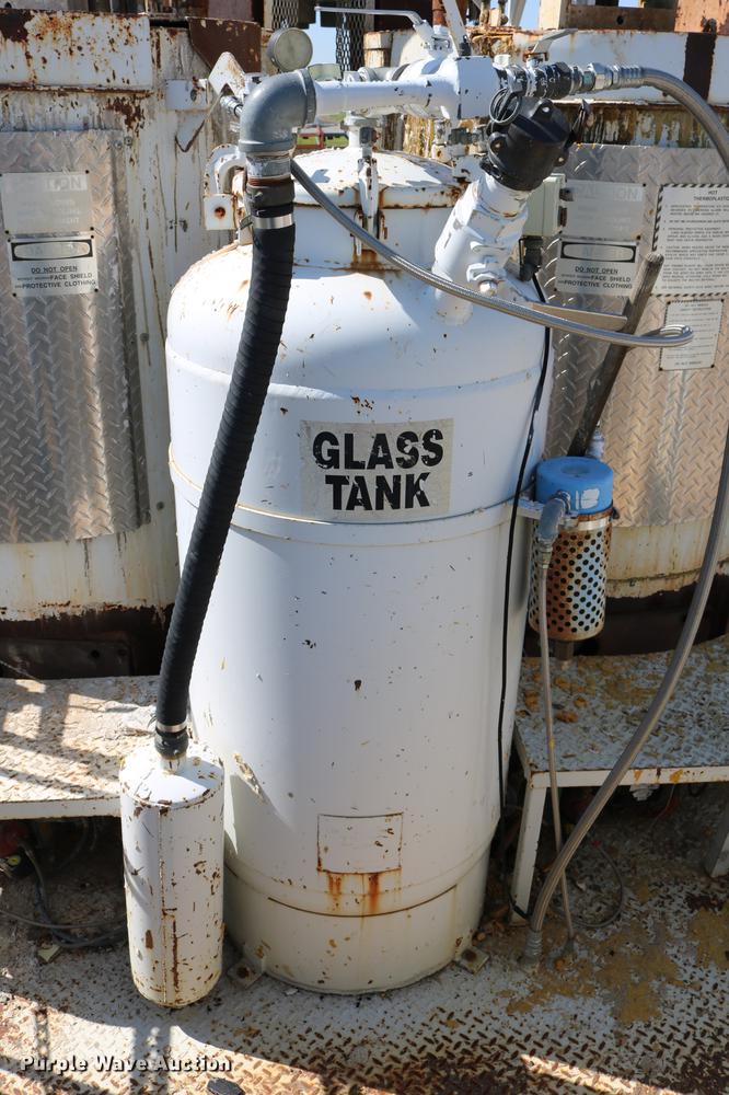 image for item DC7584 2002 GMC F7B042 paint striper truck