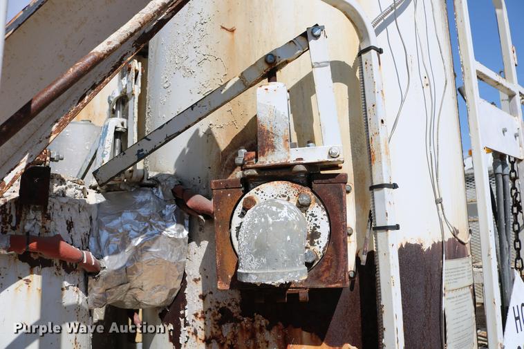 image for item DC7584 2002 GMC F7B042 paint striper truck