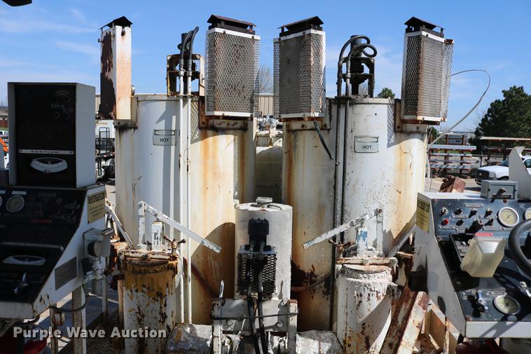 image for item DC7584 2002 GMC F7B042 paint striper truck