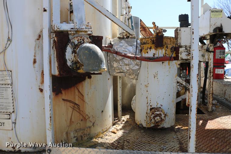 image for item DC7584 2002 GMC F7B042 paint striper truck