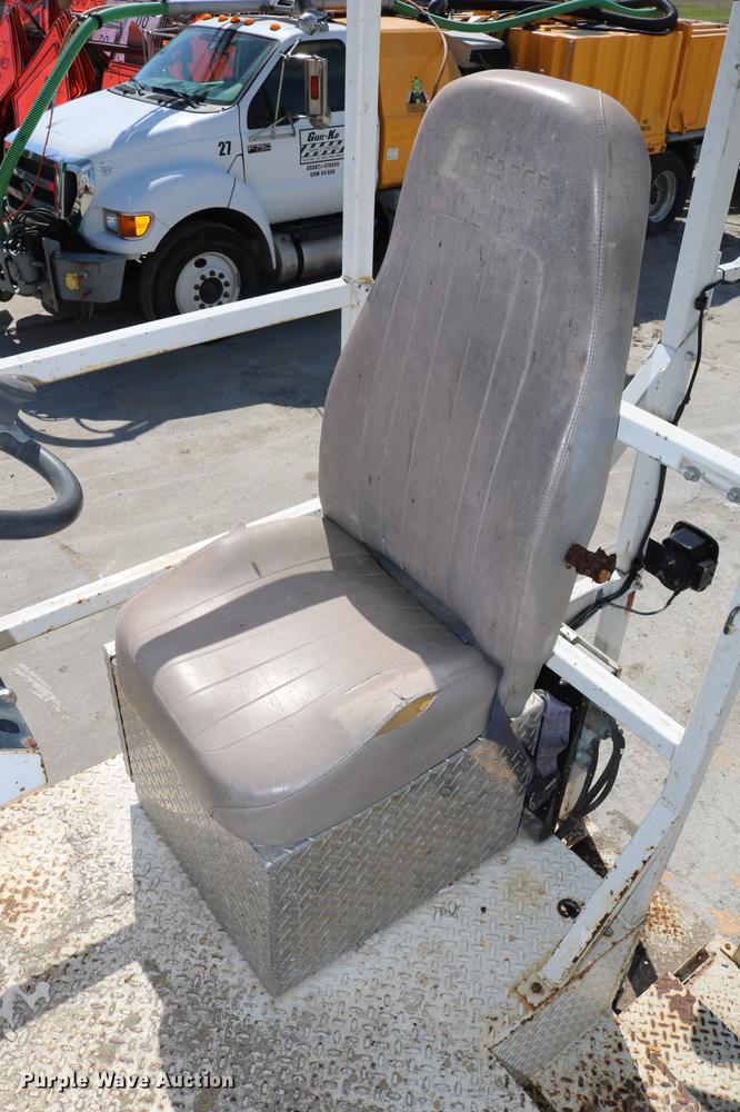 image for item DC7584 2002 GMC F7B042 paint striper truck