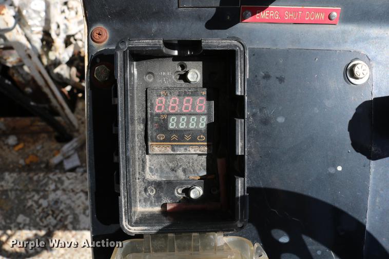 image for item DC7584 2002 GMC F7B042 paint striper truck