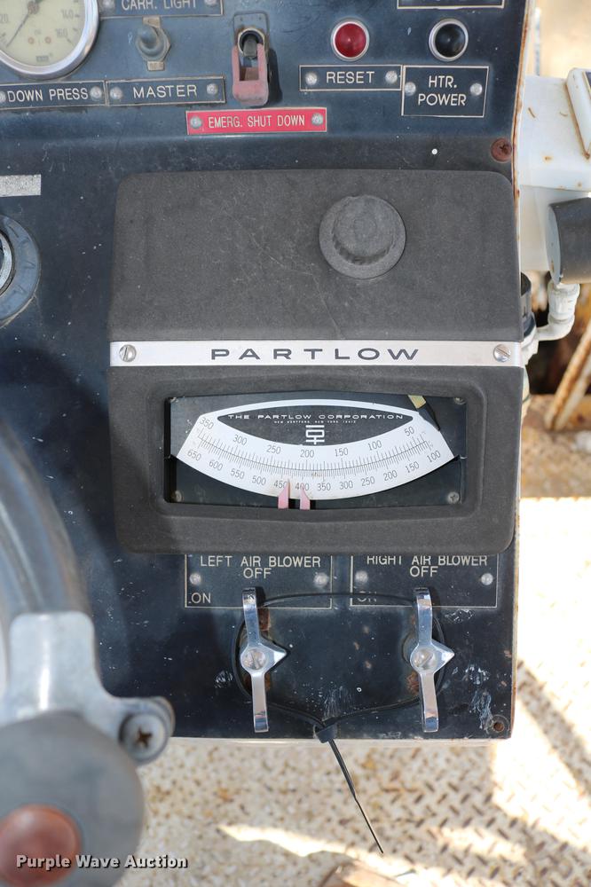 image for item DC7584 2002 GMC F7B042 paint striper truck