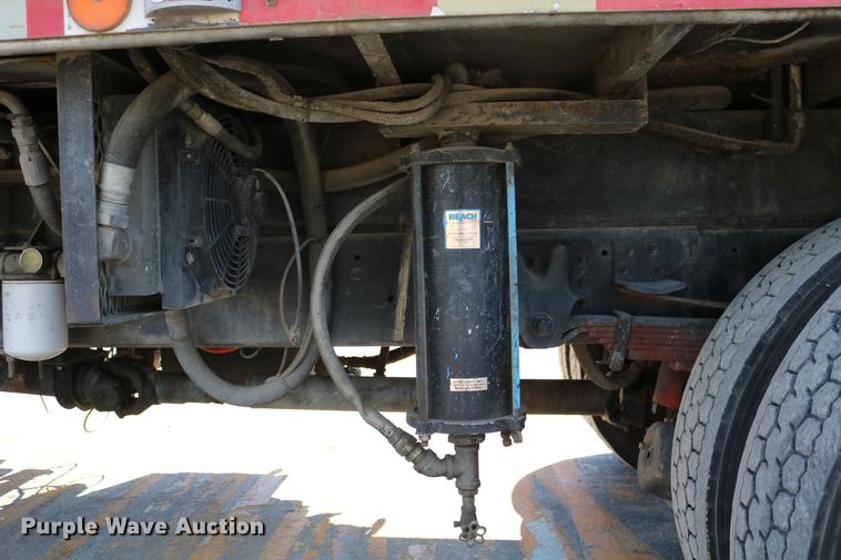 image for item DC7584 2002 GMC F7B042 paint striper truck