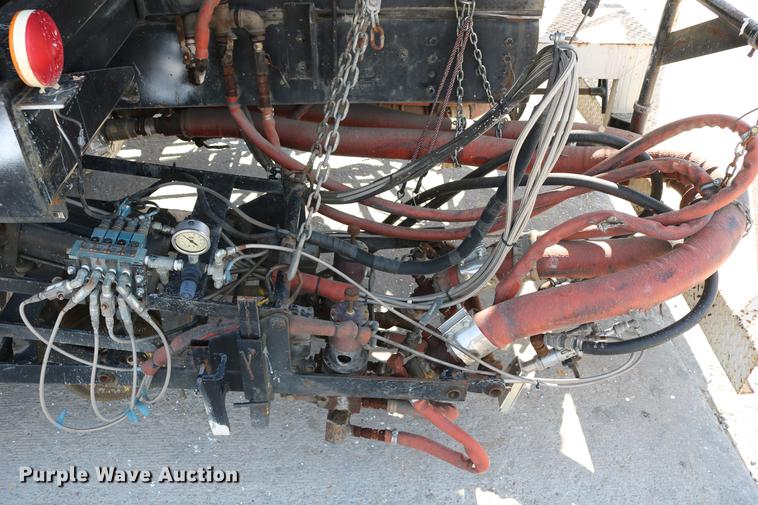 image for item DC7584 2002 GMC F7B042 paint striper truck