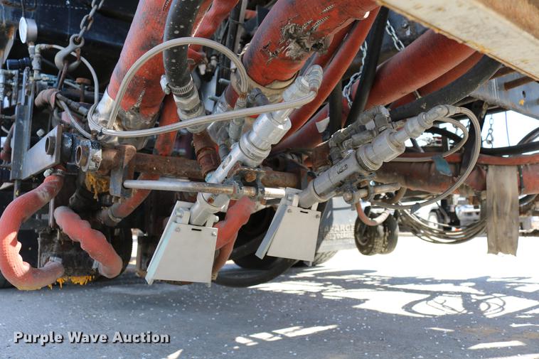 image for item DC7584 2002 GMC F7B042 paint striper truck