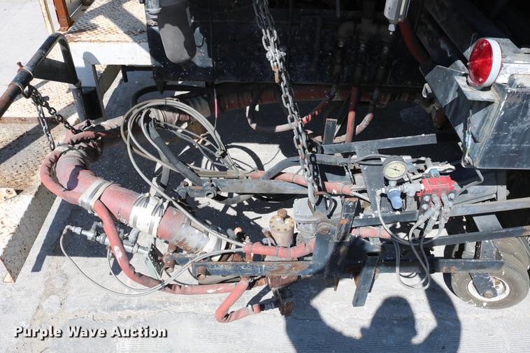 image for item DC7584 2002 GMC F7B042 paint striper truck