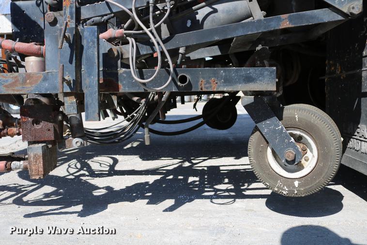 image for item DC7584 2002 GMC F7B042 paint striper truck