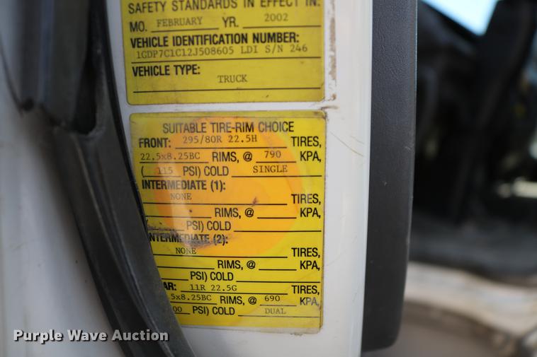 image for item DC7584 2002 GMC F7B042 paint striper truck