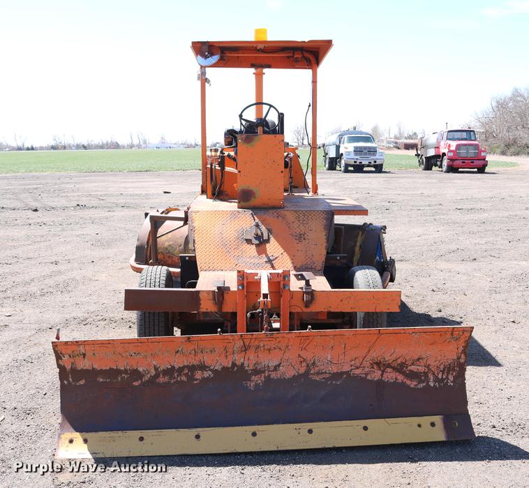 image for item DC7590 Broce RC350 broom