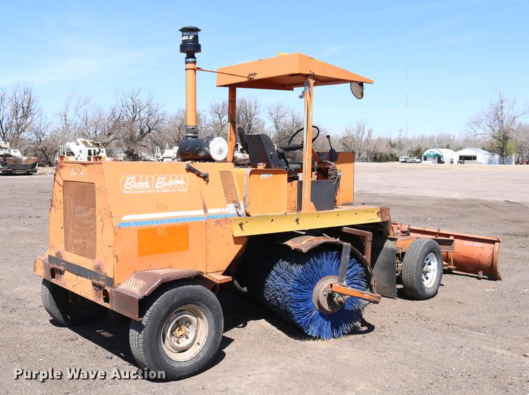 image for item DC7590 Broce RC350 broom