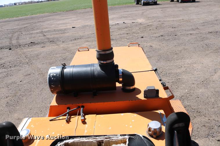 image for item DC7590 Broce RC350 broom