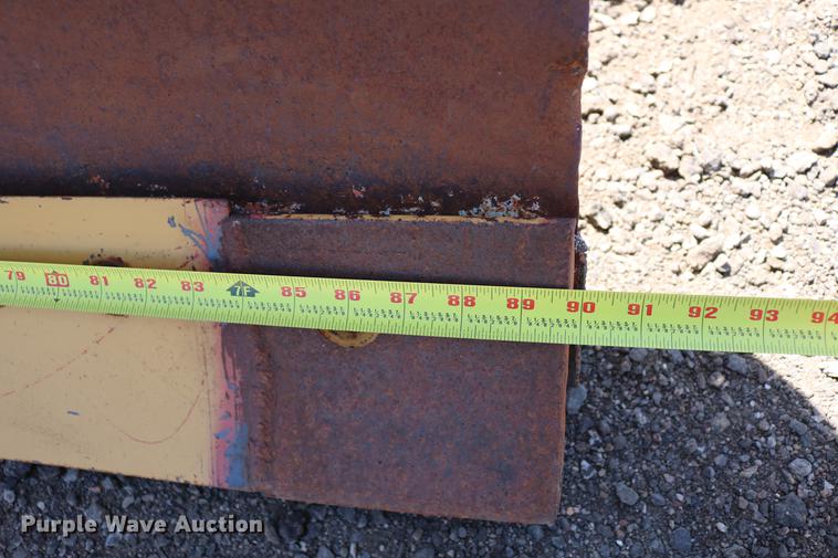 image for item DC7590 Broce RC350 broom