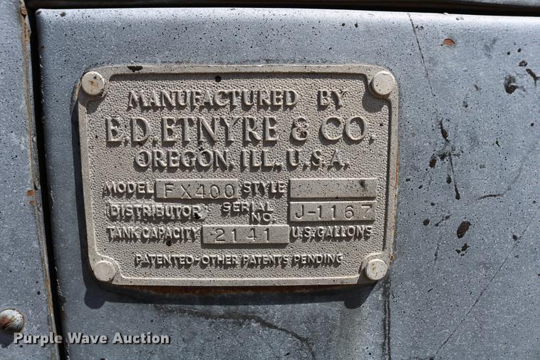 image for item DC7591 1994 Ford F600 oil distribution truck