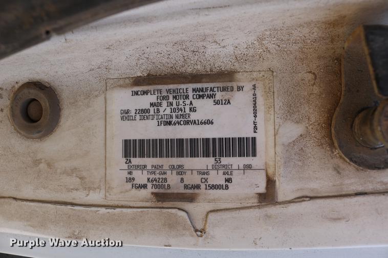 image for item DC7591 1994 Ford F600 oil distribution truck