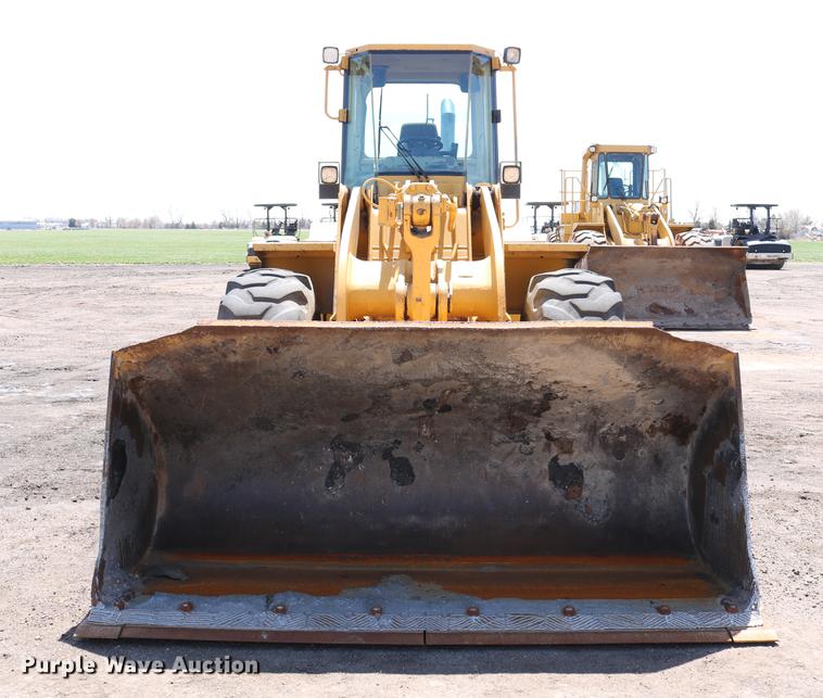 image for item DC7593 1996 Caterpillar 960F wheel loader