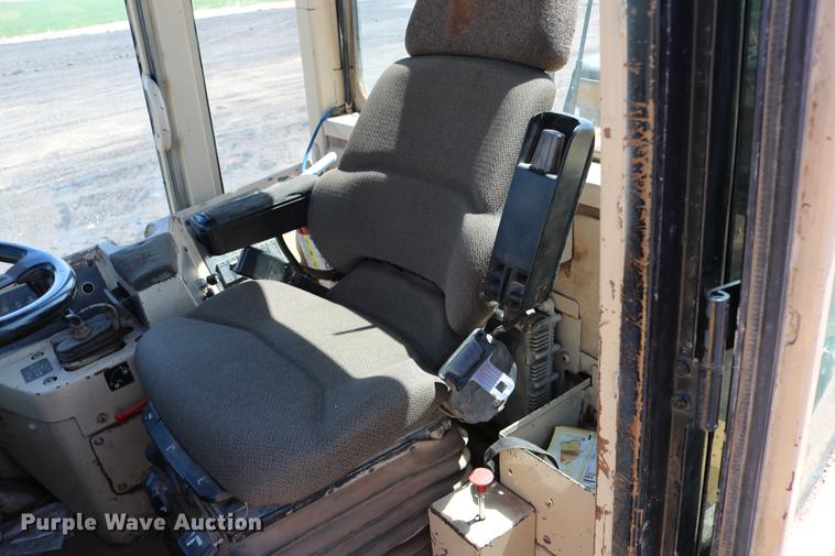 image for item DC7593 1996 Caterpillar 960F wheel loader