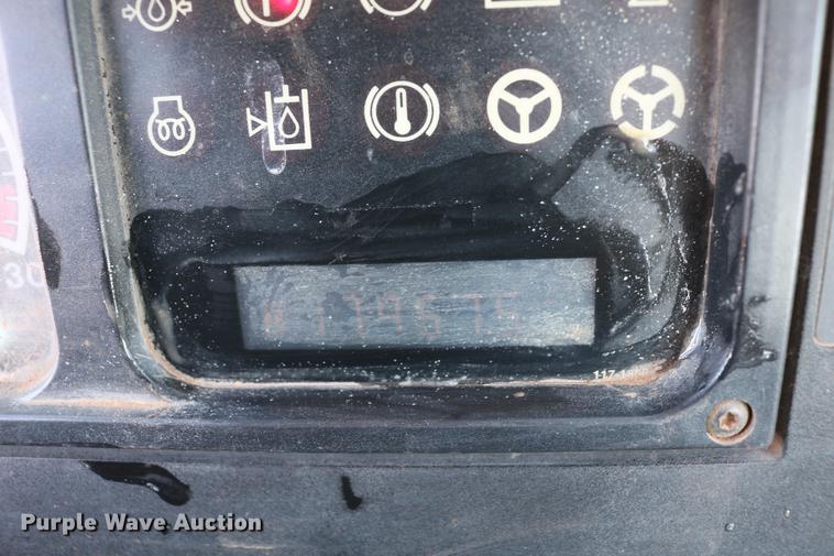 image for item DC7593 1996 Caterpillar 960F wheel loader