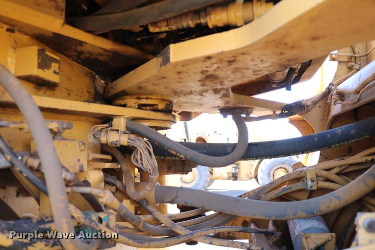 image for item DC7593 1996 Caterpillar 960F wheel loader