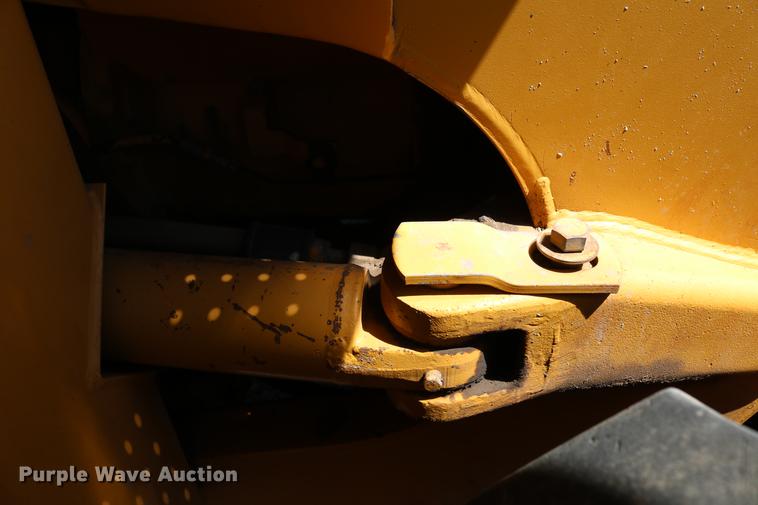 image for item DC7593 1996 Caterpillar 960F wheel loader