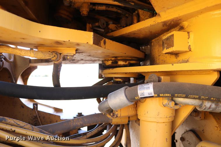 image for item DC7593 1996 Caterpillar 960F wheel loader