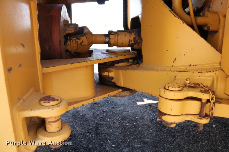 image for item DC7593 1996 Caterpillar 960F wheel loader