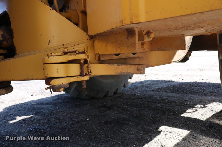 image for item DC7593 1996 Caterpillar 960F wheel loader