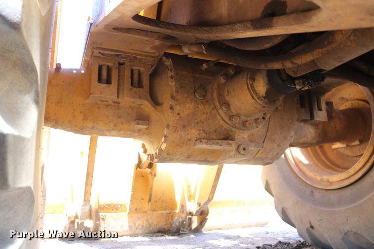 image for item DC7593 1996 Caterpillar 960F wheel loader