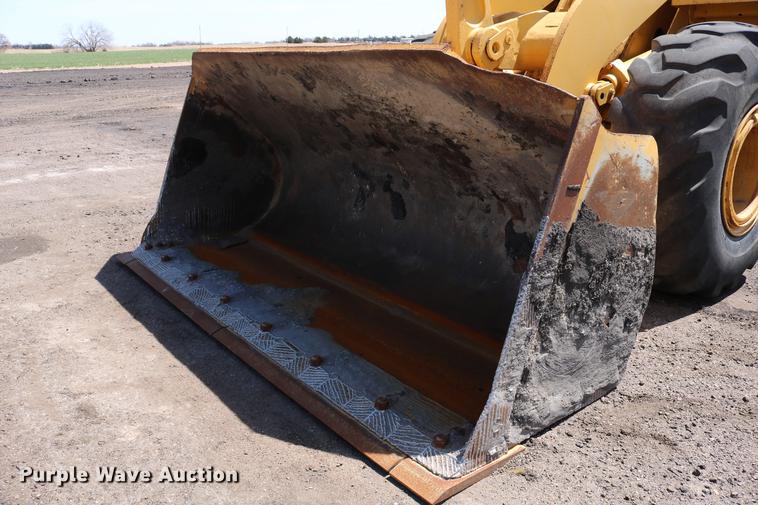 image for item DC7593 1996 Caterpillar 960F wheel loader