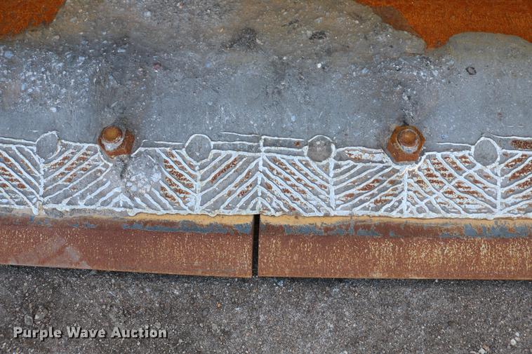 image for item DC7593 1996 Caterpillar 960F wheel loader