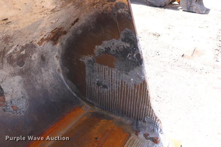 image for item DC7593 1996 Caterpillar 960F wheel loader