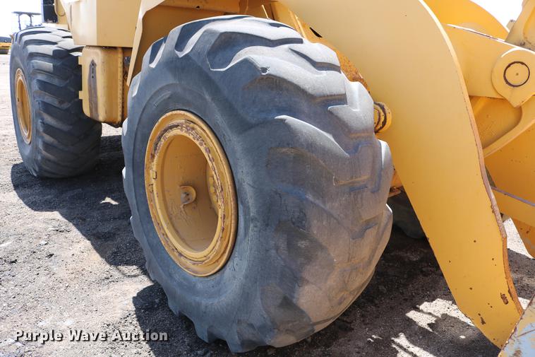 image for item DC7593 1996 Caterpillar 960F wheel loader