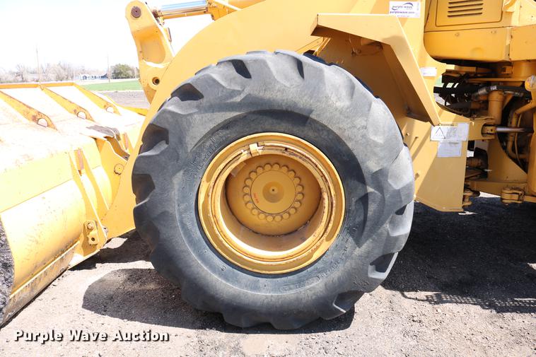 image for item DC7593 1996 Caterpillar 960F wheel loader