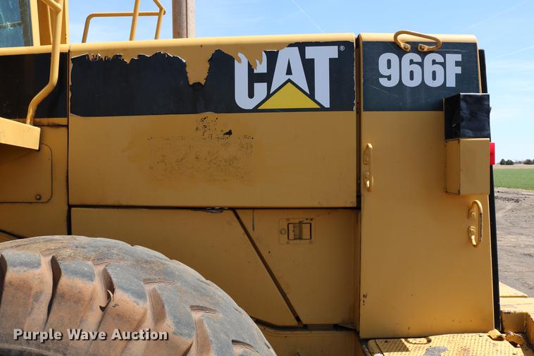image for item DC7594 1992 Caterpillar 966F wheel loader