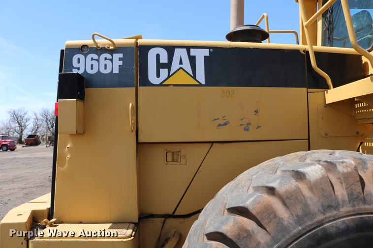 image for item DC7594 1992 Caterpillar 966F wheel loader